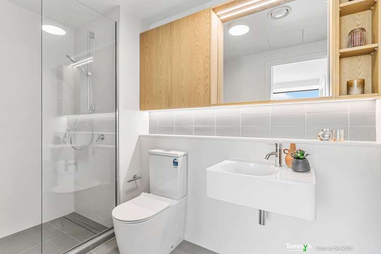 1002/161 Victoria Street Te Aro_12