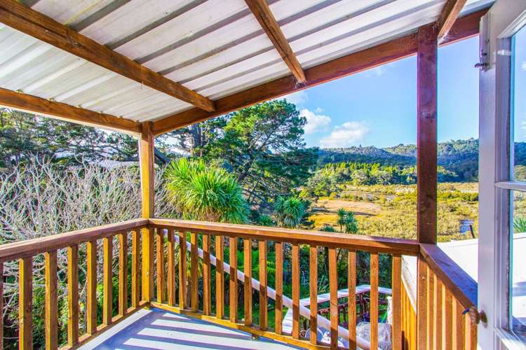 624 Huia Road Parau_11