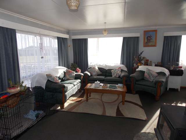 122 Benmore Avenue Cloverlea_3