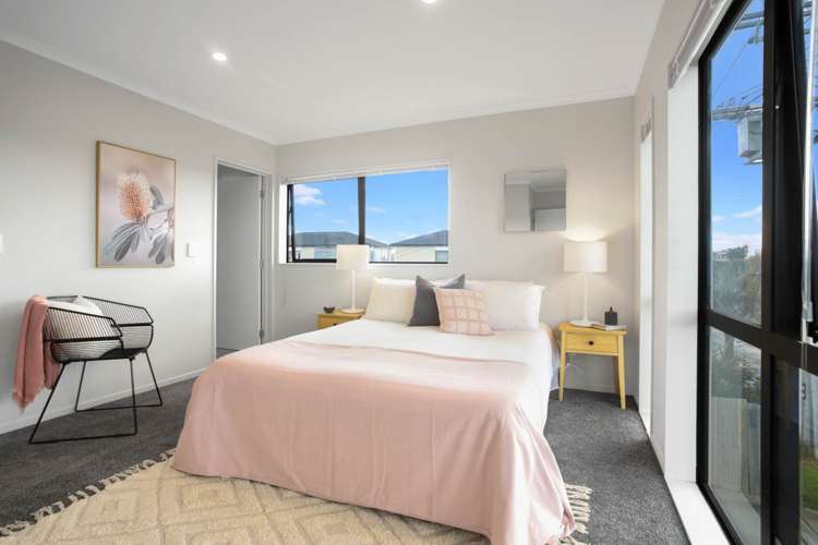 16a James Street Mangere East_12