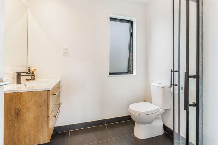 99 Station Road Kumeu_9