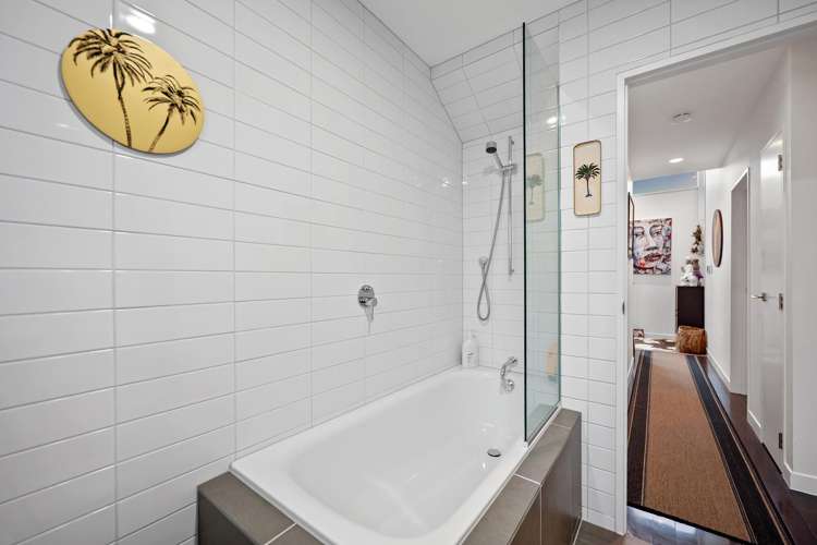 2/2A Earnoch Avenue Takapuna_19