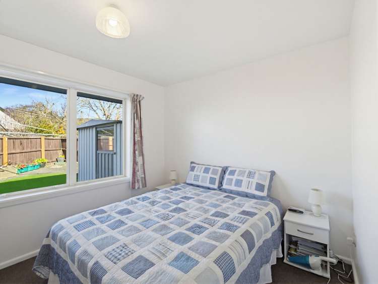 2/9 Lombard Place Avonhead_15