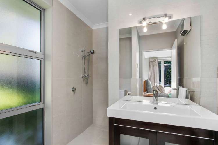 47 Applefield Court Northwood_10