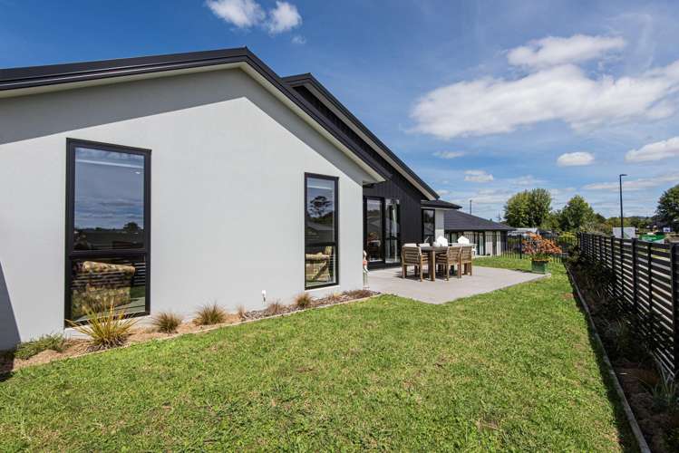 1 Glenbervie Drive Glenbervie_18