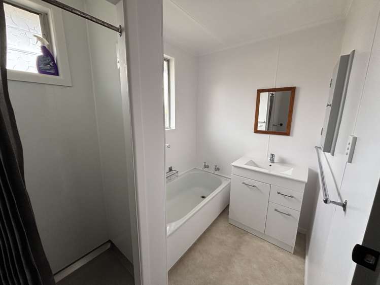 22 Lancaster Crescent Tokoroa_15