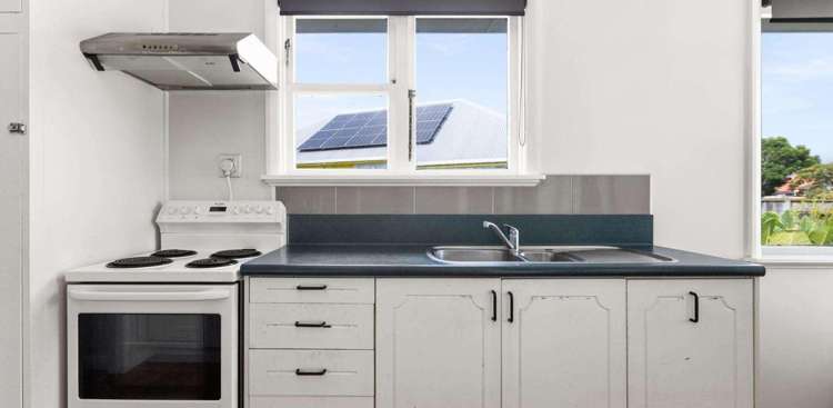 2a Savage Crescent 2105_2