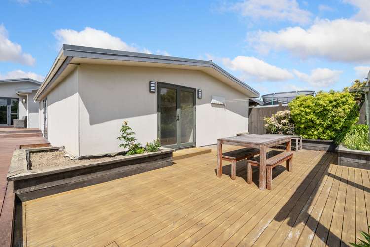 58 Renfrew Street Waikiwi_32