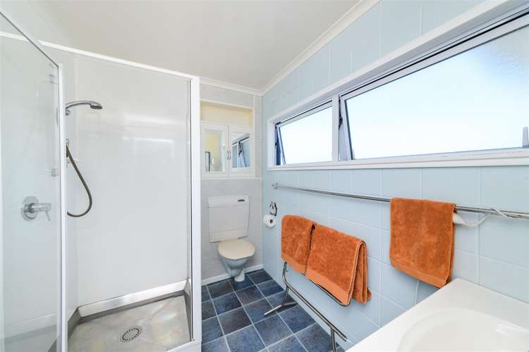 17 Barnett Drive Marton_26