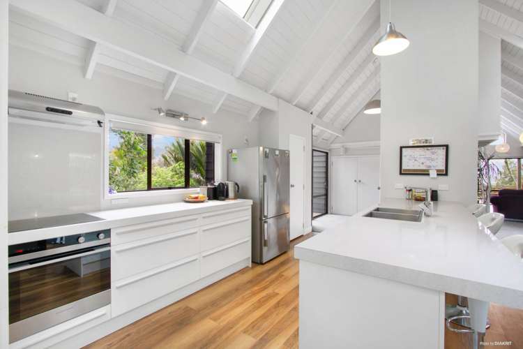 102a Huia Road Titirangi_20