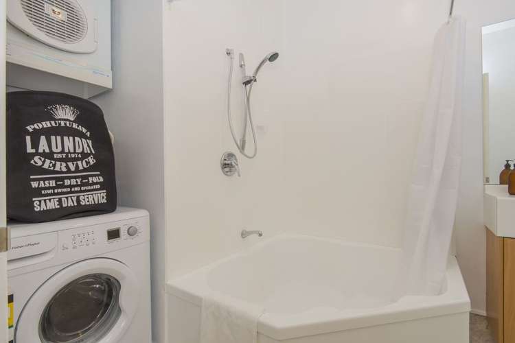 406/107 Thorndon Quay Pipitea_17