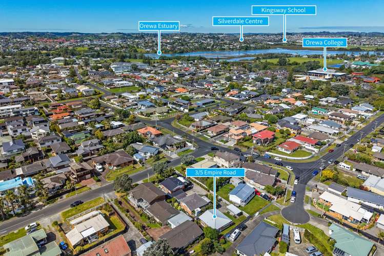 3/5 Empire Road Orewa_17