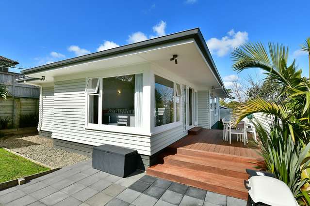 2 Carento Way Stanmore Bay_3