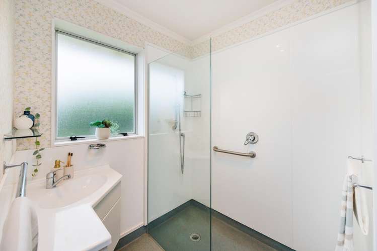 27 Carter Crescent Awapuni_15