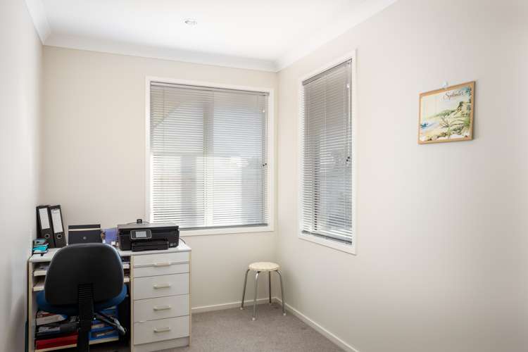 1 Honeyfield Drive Whalers Gate_12