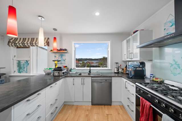 62 Karaka Street Wainuiomata_4
