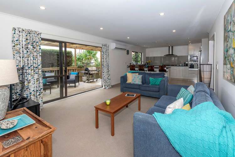 6 Kinmont Rise East Tamaki Heights_7