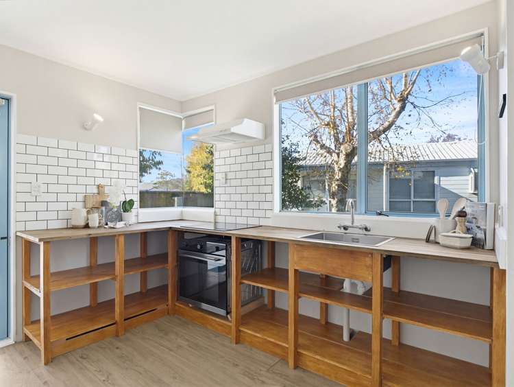 69C Robinson Avenue Holdens Bay_6