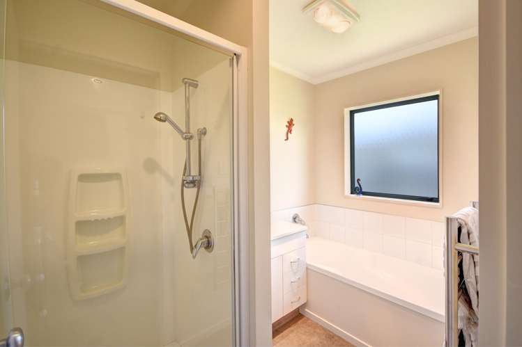 6 Sandown Street Waihola_16