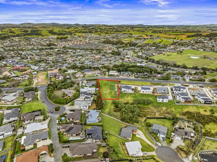 74 Cape Hill Road Pukekohe_1