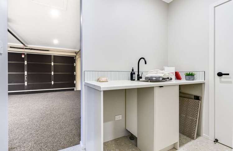 12 Halley Drive Chartwell_18