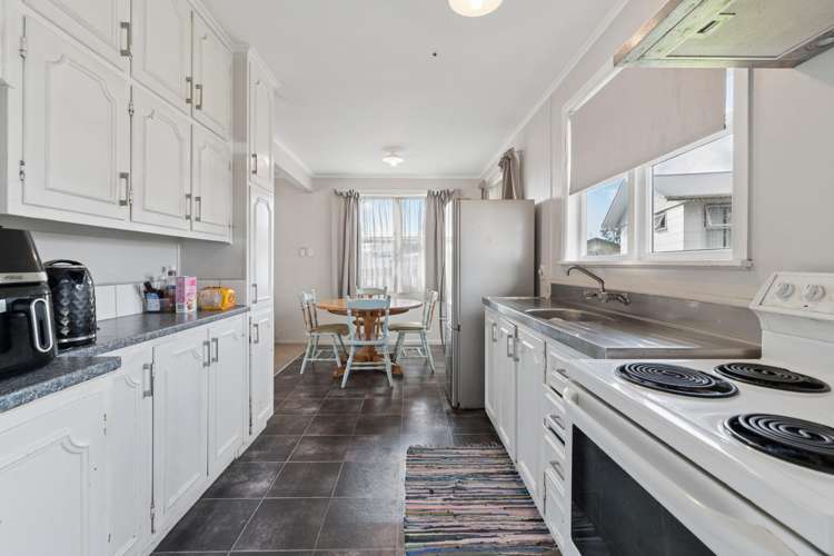 11 Garth Place Manurewa_4