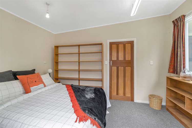 14 Pinehurst Crescent Russley_18