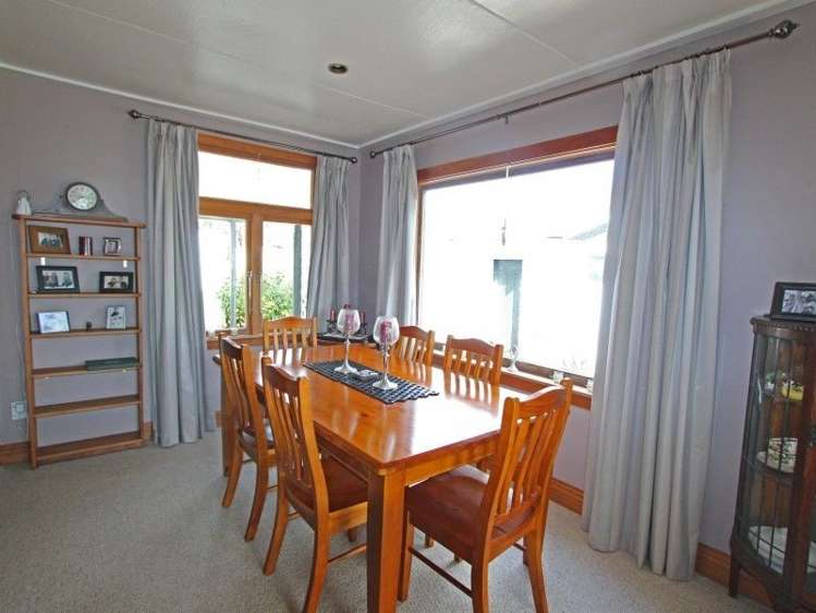 7 Albert Street Pahiatua_12