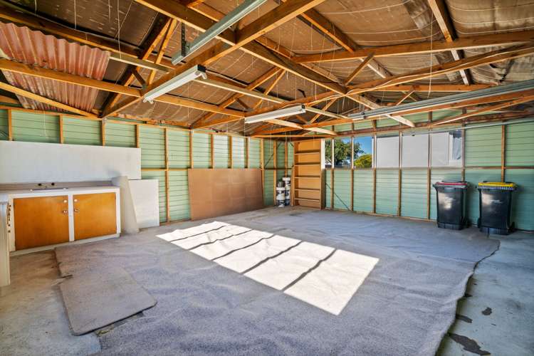 39 Conway Crescent Glengarry_18