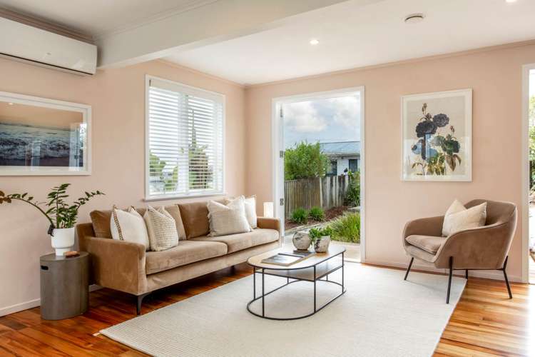 25 Trojan Crescent New Lynn_6