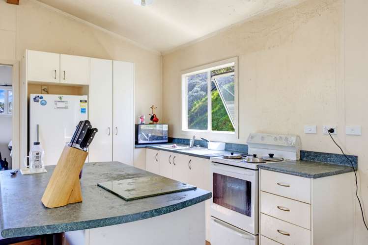 71 Oranga St Westown_15