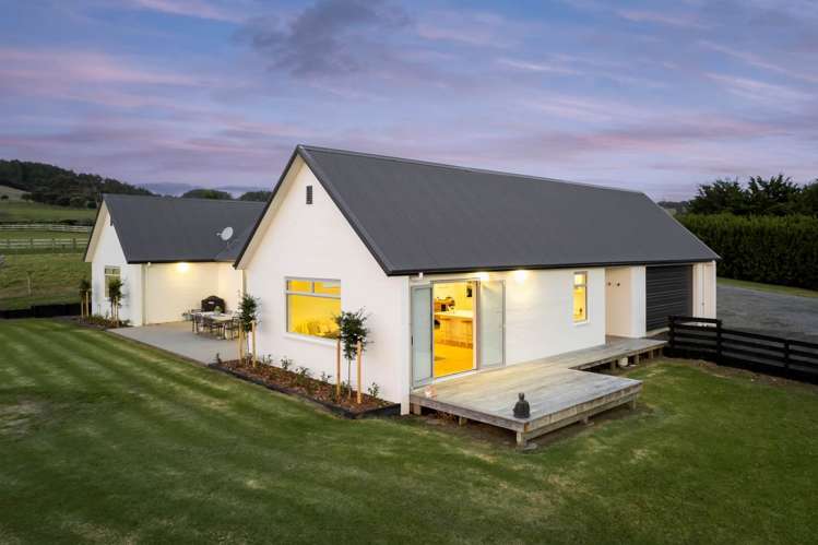 245 Muriwai Valley Road Muriwai_26