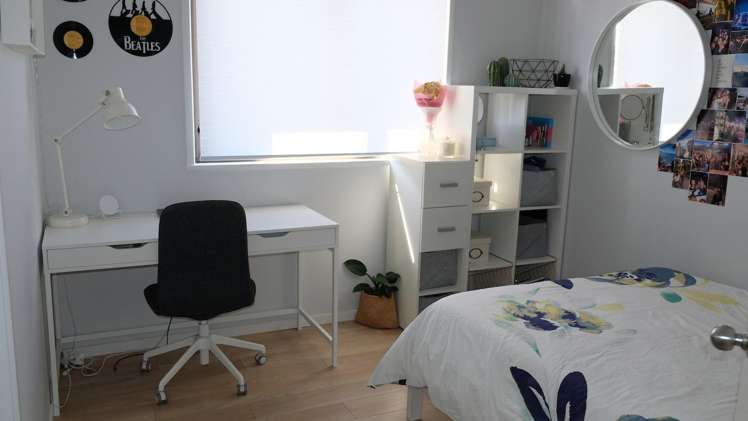 1 Titchener Street New Lynn_15