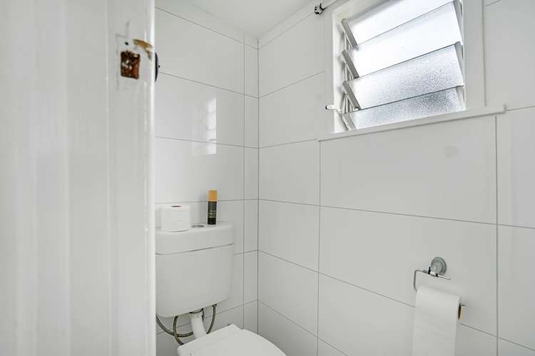 125 Rehutai Road Baylys Beach_14