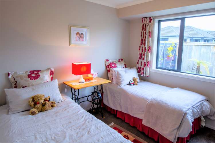 8 Fullford Drive Richmond_12