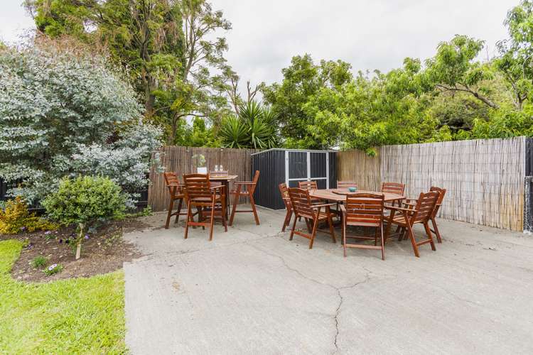 27 Clarence Cox Crescent Pirimai_16