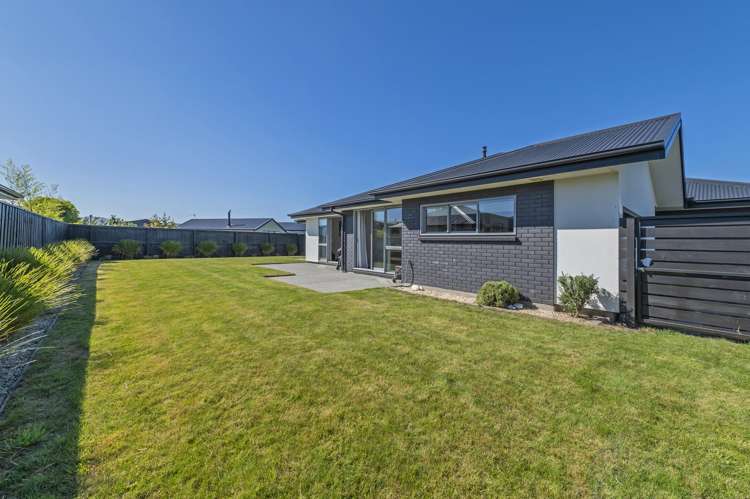 16 Bonecrusher Street Lincoln_25