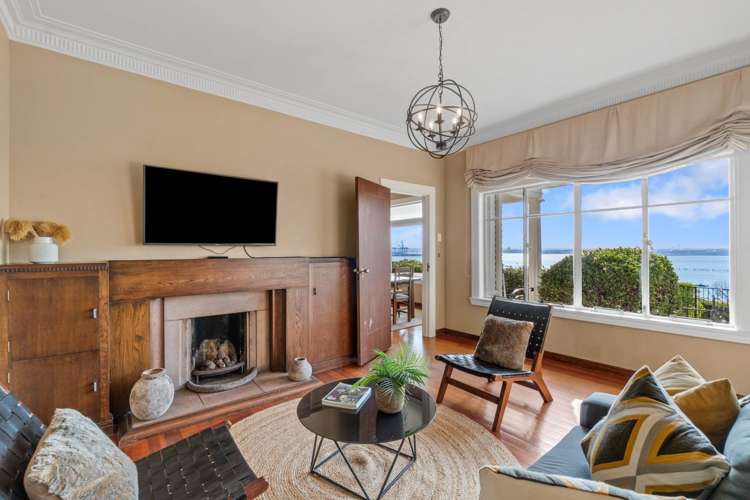 82 Paritai Drive Orakei_2