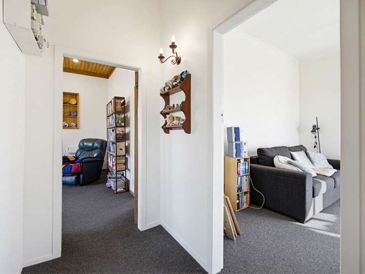 10 Keatoa Terrace Owaka_16