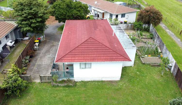 2/32 Latham Avenue_4