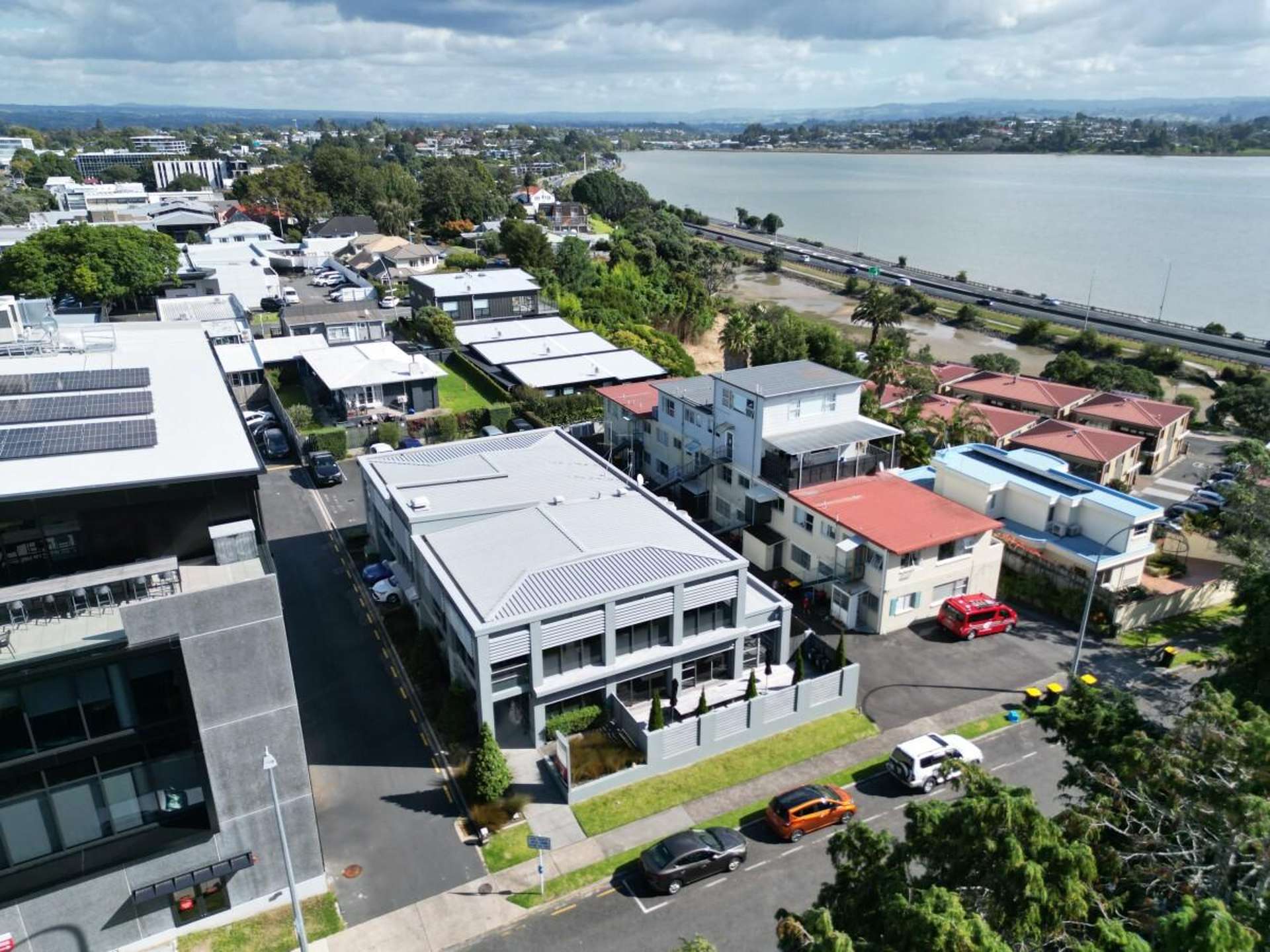 Level 1 South Office 102 Hamilton Street Tauranga_0