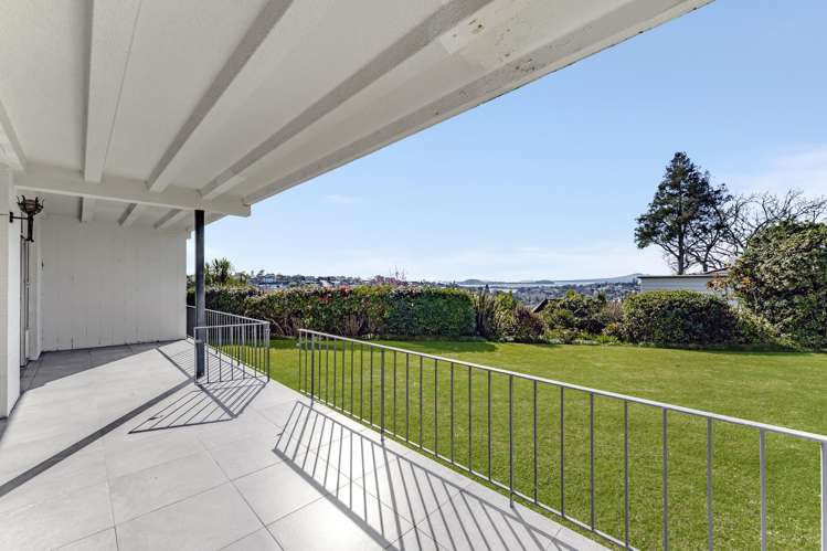 2 and 3/14 Portland Road Remuera_2