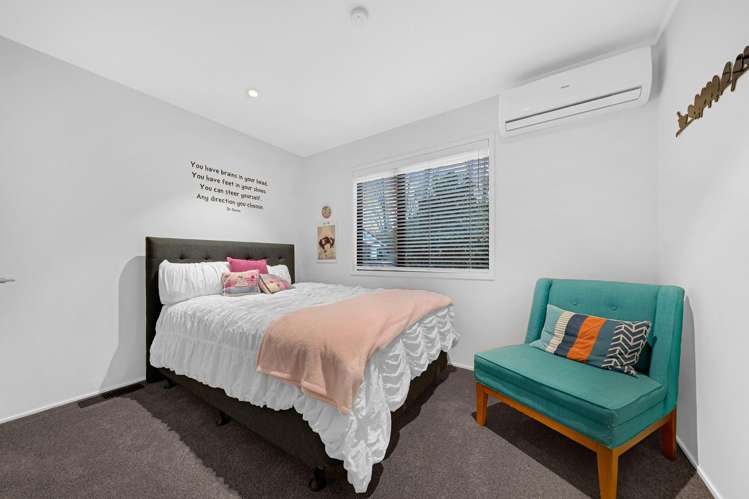 20 Lilian Place Farm Cove_12