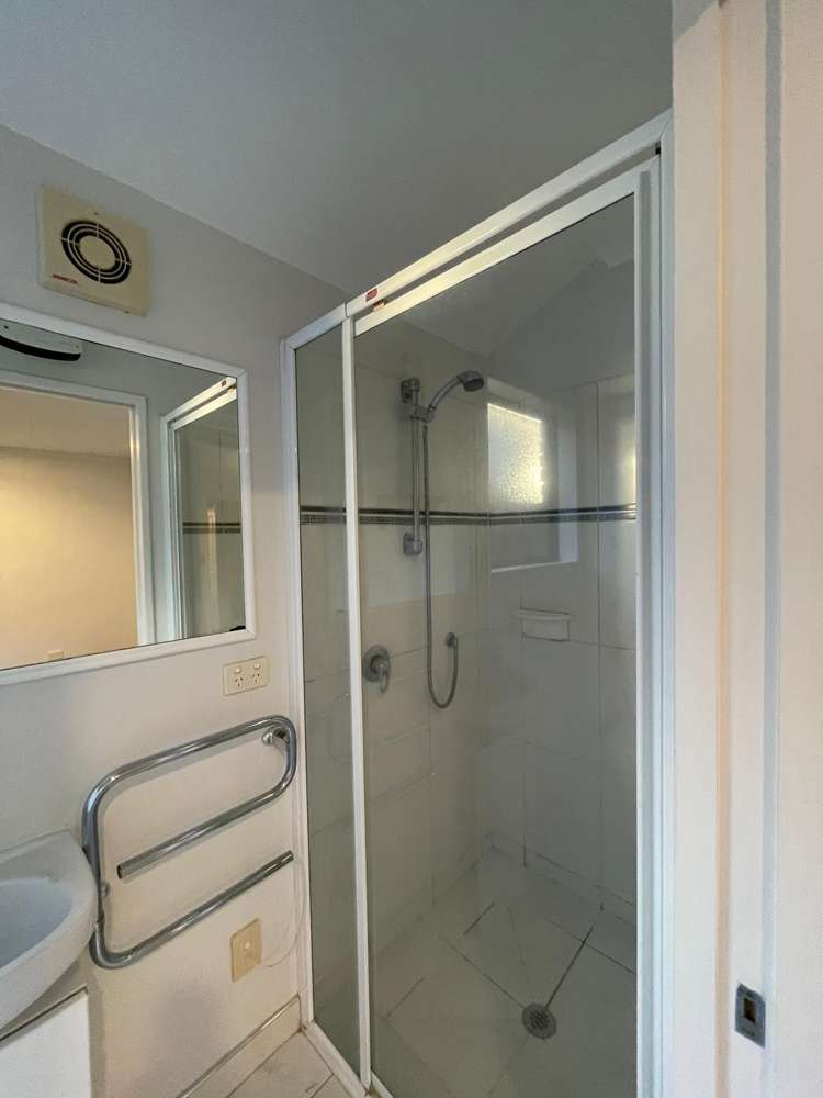 17 Erne Crescent East Tamaki_15