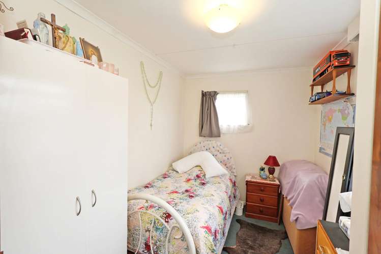 726 Tweed Street Newfield_18