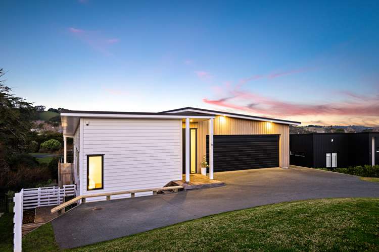 33 Laly Haddon Place Matakana_1