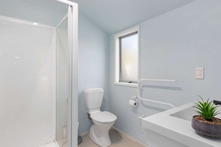 20 Ronald Scott Grove Riverstone Terraces_16