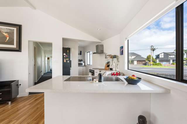 820 Whangaparaoa Road Manly_2