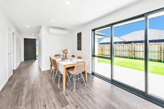 38 Graeme Foote Street Darfield_4