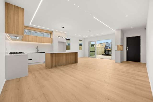 44 Furlough Road Opaheke_3